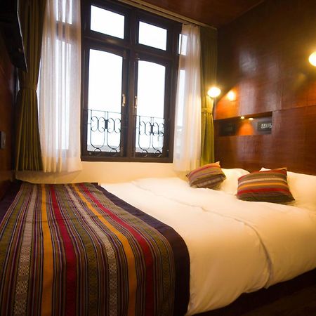 Bumblebee Bed & Breakfast Gangtok Bagian luar foto